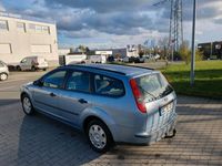 gebraucht Ford Focus 1.6 Benziner MK3 Kombi mit Anhängerkupplung