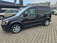 Gebraucht VW Caddy Team 102 PS (75 kW) 2015 Schwarz Van / Kleinbus