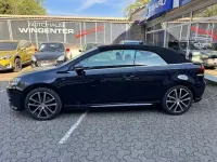 Gebraucht VW Golf Cabriolet Allstar 150 PS (110 kW) 2016 Deep black perleffekt (metallic) Cabrio