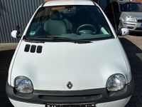Usata Renault Twingo 58 CV (42 kW) 2003 Bianco Utilitaria