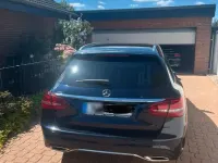 Gebraucht Mercedes 300 AMG line 258 PS (189 kW) 2019 Blau Kombi