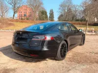 Second-hand Tesla Model S 386 kW (525 CP) 2016 Negru Hatchback