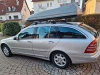 Gebraucht Mercedes C220 Classic 143 PS (105 kW) 2003 Silber Kombi