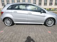 Gebraucht Mercedes B200 136 PS (100 kW) 2005 Polarsilber  metalliclack Van / Kleinbus