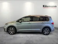 Gebraucht VW Touran Highline 150 PS (110 kW) 2025 Silber Van / Kleinbus