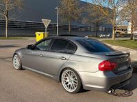 Gebraucht BMW 330 245 PS (180 kW) 2011 Grau Limousine