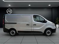Gebraucht Renault Trafic 95 PS (69 kW) 2019 Silber Van / Kleinbus