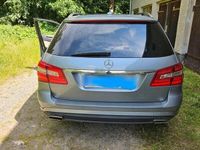 Gebraucht Mercedes E350 204 PS (150 kW) 2010 Grau Kombi