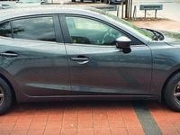 Gebraucht Mazda 3 Nakama 120 PS (88 kW) 2016 Grau Limousine