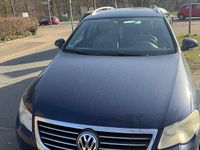 Usata VW Passat 170 CV (125 kW) 2009 Blu Station wagon