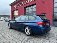 Gebraucht BMW 320 Sport Line 163 PS (119 kW) 2019 Blau Kombi