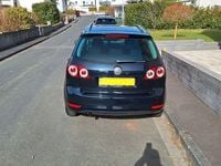 Gebraucht VW Golf Plus Cross Style 105 PS (77 kW) 2012 Schwarz Van / Kleinbus