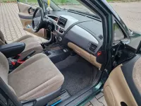 Gebraucht Suzuki Liana 103 PS (75 kW) 2001 Grün Limousine