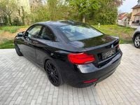 Używany BMW 218 Advantage 136 KM (100 kW) 2018 Czarny Coupe