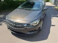 Gebraucht Opel Astra Edition 105 PS (77 kW) 2017 Plat.anthr./rogrey/0j:silbergr Kleinwagen