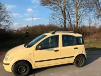 Usado Fiat Panda 54 HP (39 kW) 2012 Amarelo Citadino