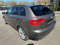 Gebraucht Audi A3 Ambition 170 PS (125 kW) 2012 Dakotagrau metallic Kleinwagen