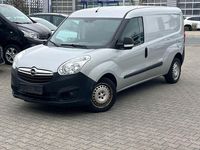 Gebraucht Opel Combo 95 PS (69 kW) 2017 Silber Van / Kleinbus