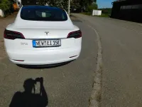 Używany Tesla Model 3 RWD 208 kW (283 KM) 2022 Biały Sedan/Limuzyna
