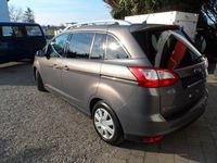 Gebraucht Ford Grand C-Max Trend 101 PS (74 kW) 2013 Braun Van / Kleinbus