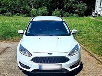 Gebraucht Ford Focus Business Edition 125 PS (91 kW) 2016 Weiß Kombi