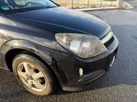 Gebraucht Opel Astra GTC Selection 140 PS (102 kW) 2009 Schwarz Coupé