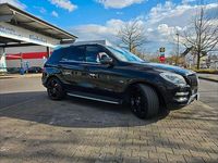Gebraucht Mercedes ML350 258 PS (189 kW) 2012 Schwarz SUV