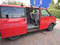Second-hand VW Multivan 110 CP (80 kW) 1995 Roșu Monovolum