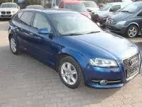 Używany Audi A3 Attraction 105 KM (77 kW) 2010 Niebieski Hatchback