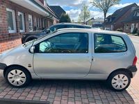 Second-hand Renault Twingo 75 CP (55 kW) 2001 Gri Hatchback