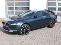 Gebraucht Volvo V90 CC Plus 250 PS (183 kW) 2024 Denim blue Kombi