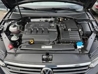 Second-hand VW Passat 150 CP (110 kW) 2016 Negru Break