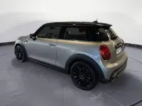 Gebraucht Mini Cooper Essential 136 PS (100 kW) 2023 Silber Kleinwagen