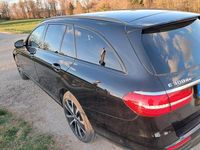 Gebraucht Mercedes E300 306 PS (225 kW) 2020 Schwarz Kombi