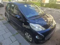 Gebraucht Peugeot 107 Urban Move 68 PS (50 kW) 2011 Kleinwagen