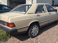 Usata Mercedes 190 1984 Beige Berlina