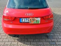 Gebraucht Audi A1 Attraction 122 PS (89 kW) 2011 Rot Kleinwagen