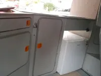 Używany Ford Transit 86 KM (63 kW) 1990 Czerwony Minivan