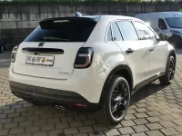 Neu Fiat 600 Sport 145 PS (106 kW) 2026 Weiss SUV