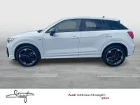 Gebraucht Audi Q2 S-Line 150 PS (110 kW) 2023 Gletscherweiß metallic SUV