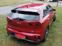 Gebraucht Kia Niro Vision 141 PS (103 kW) 2022 Rot SUV