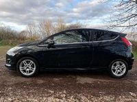 Gebraucht Ford Fiesta ST-Line 125 PS (91 kW) 2014 Schwarz Kleinwagen