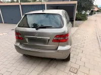 Gebraucht Mercedes B170 115 PS (84 kW) 2008 Silber Van / Kleinbus