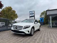 Gebraucht Mercedes GLA200 156 PS (114 kW) 2014 Calcitweiß SUV