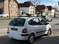 Gebraucht Renault Scénic 102 PS (75 kW) 2002 Weiß Van / Kleinbus