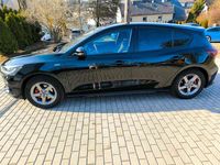 Gebraucht Ford Focus ST-Line 125 PS (91 kW) 2022 Schwarz Limousine