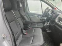 Gebraucht Renault Trafic Komfort 90 PS (66 kW) 2014 Grau Van / Kleinbus