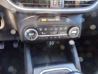 Gebraucht Ford Kuga Titanium 150 PS (110 kW) 2022 Schwarz SUV