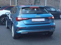 Gebraucht Audi A3 Comfort 110 PS (80 kW) 2021 Blau Limousine