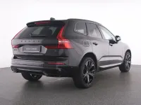 Gebraucht Volvo XC60 Plus 250 PS (183 kW) 2024 Schwarz onyx black / metallic SUV